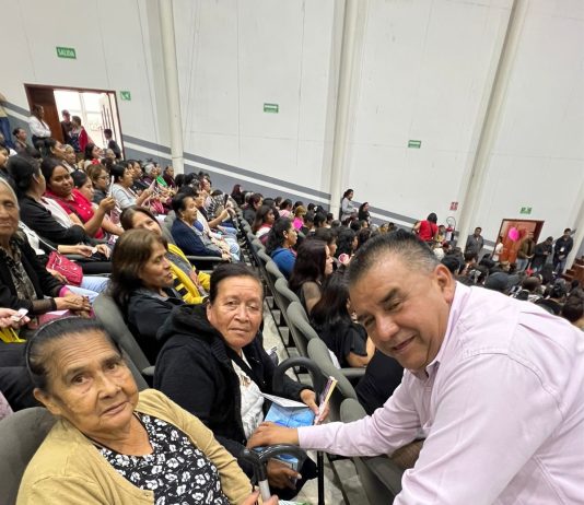 OFRECE, GOBIERNO MUNICIPAL, EVENTO ARTISTICO-MUSICAL A MADRES BANDERILLENSES